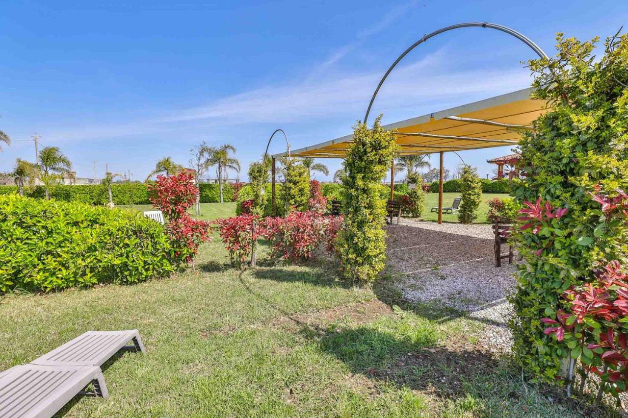 Апартаменты I Giardini Dell'Olimpo Пестум Экстерьер фото